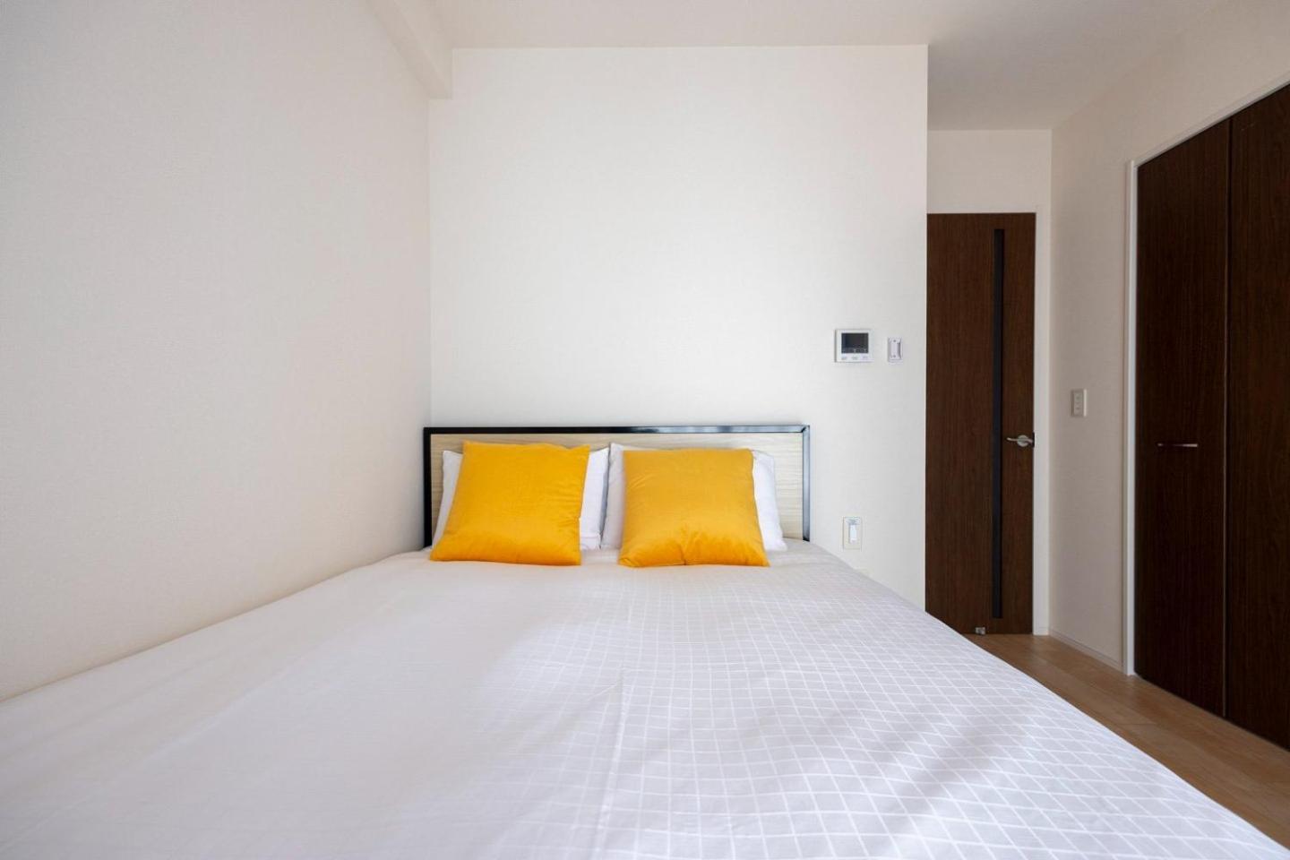 Crest Court Kagurazaka Apartment Tokyo Bagian luar foto