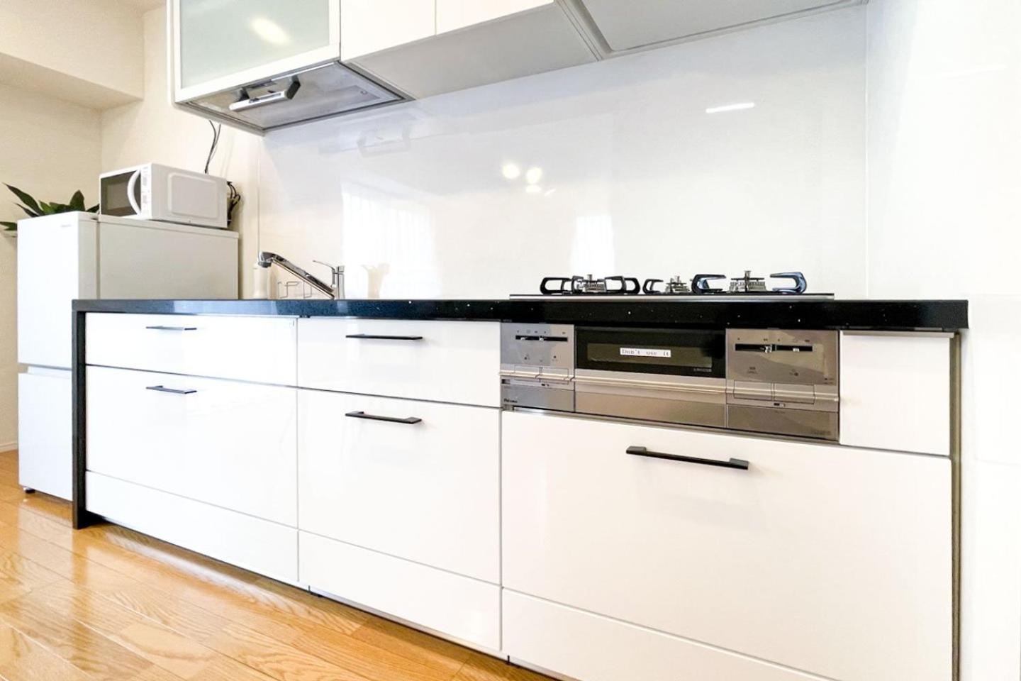 Crest Court Kagurazaka Apartment Tokyo Bagian luar foto