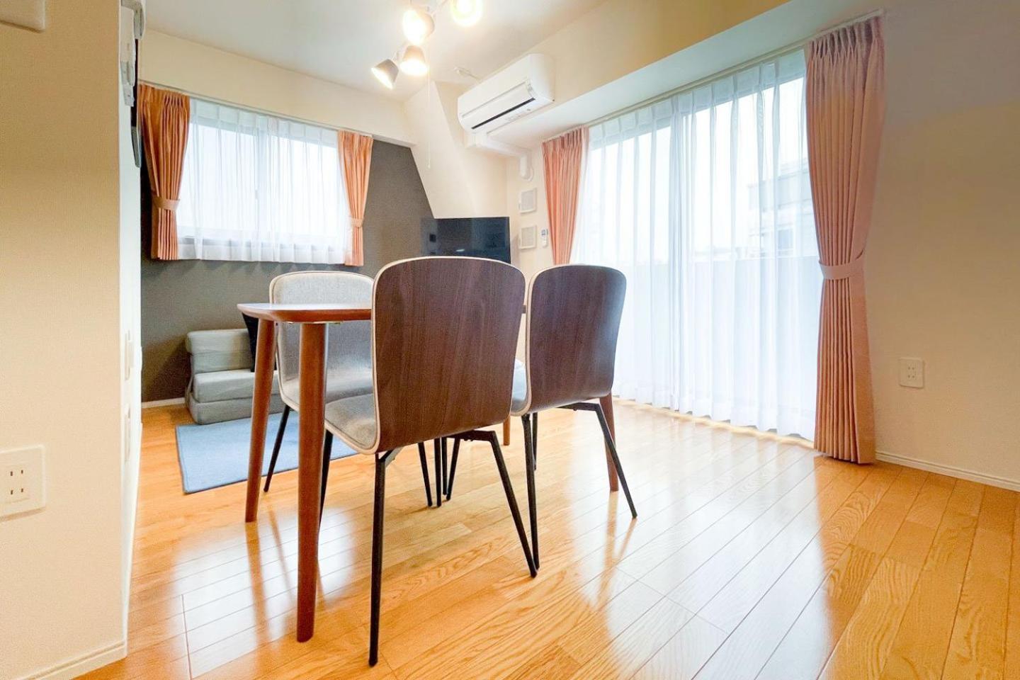 Crest Court Kagurazaka Apartment Tokyo Bagian luar foto